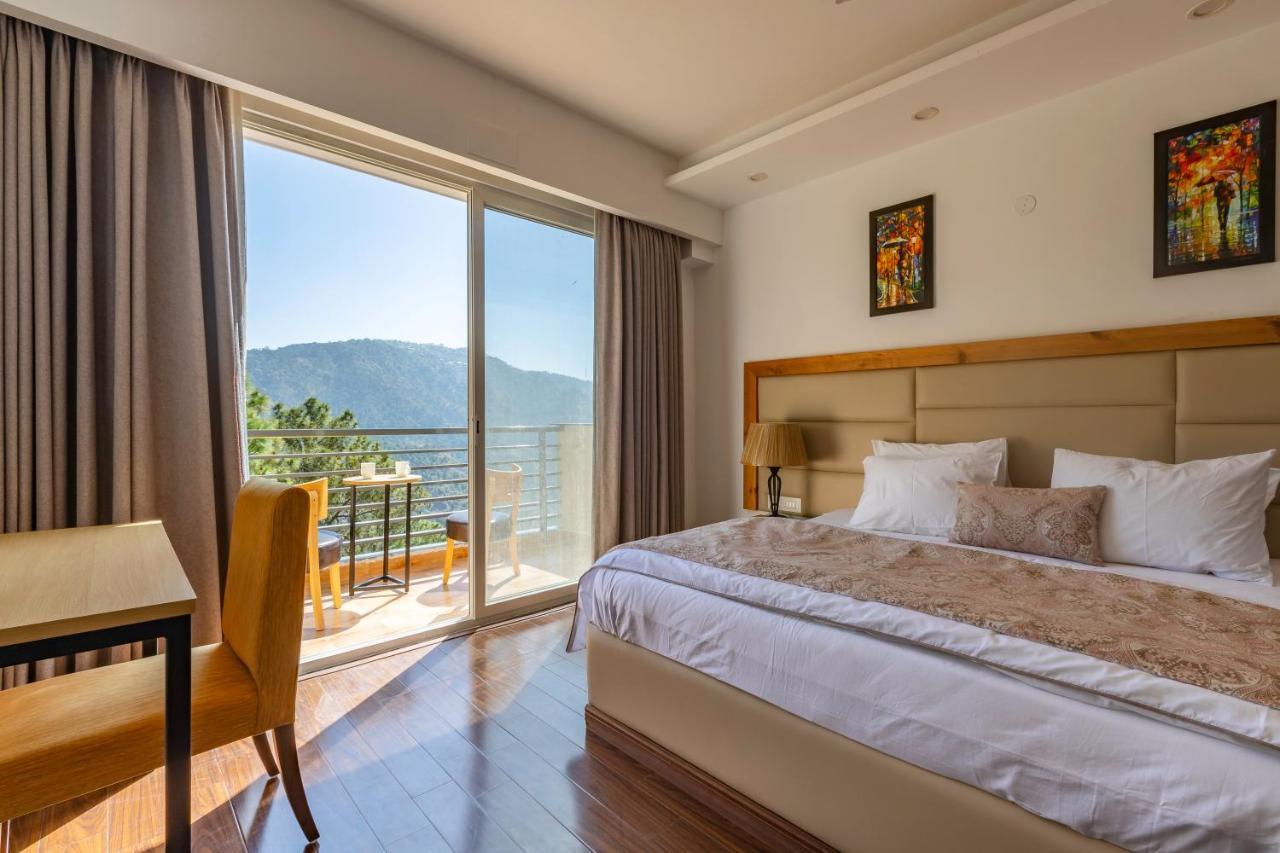Pine Maderas By Embrace Apartment Kasauli Exterior photo